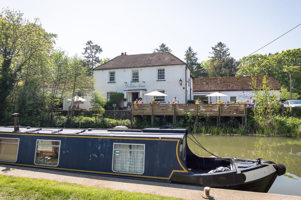 The Dundas Arms Hotel Kintbury Exterior photo